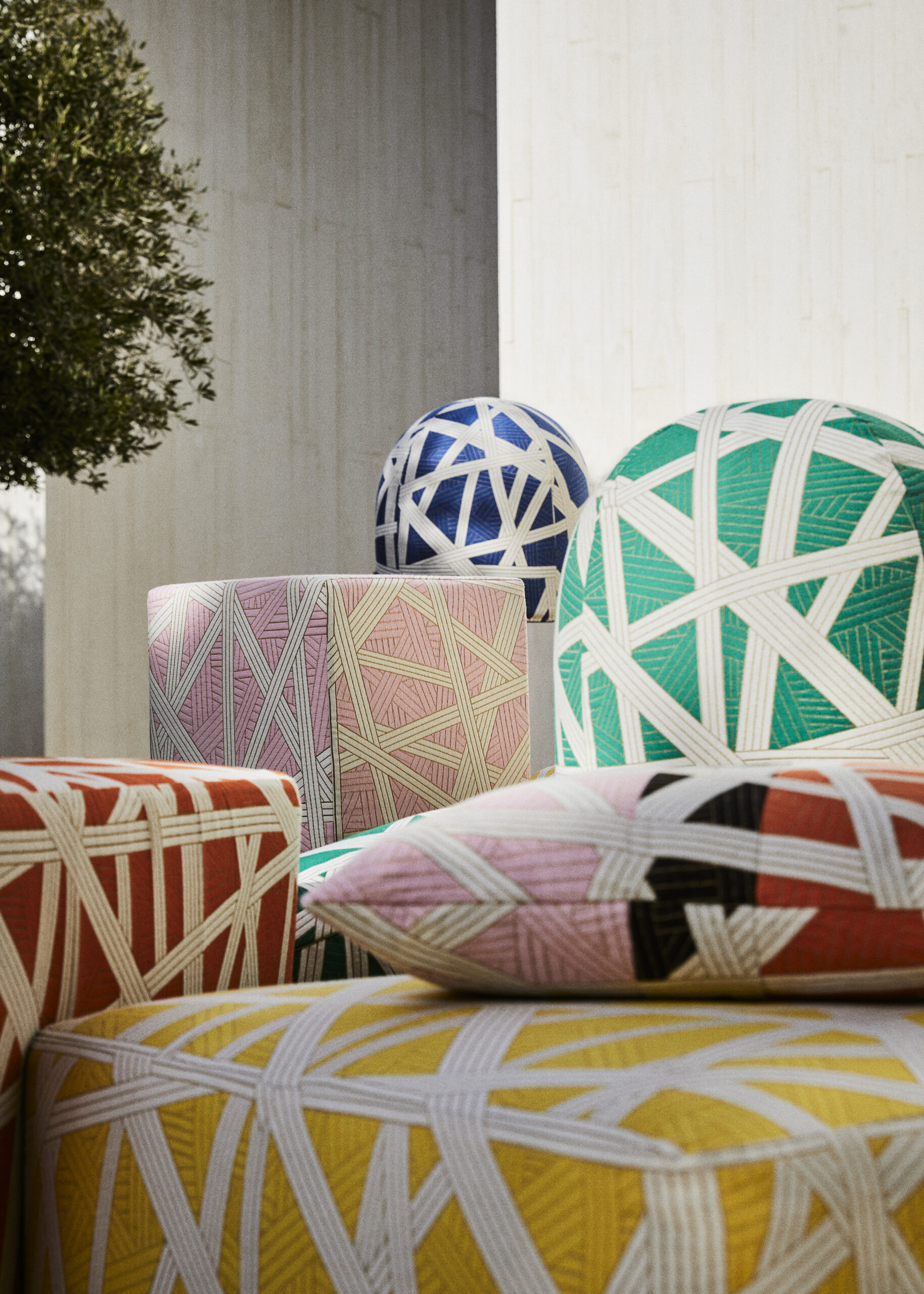 pouffes